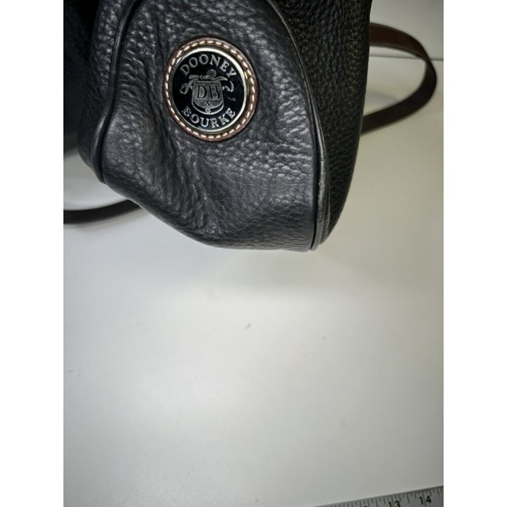 Dooney Bourke Black Pebbled Leather Medium Shoulder Crossbody Bag Brown Trim - Picture 7 of 8